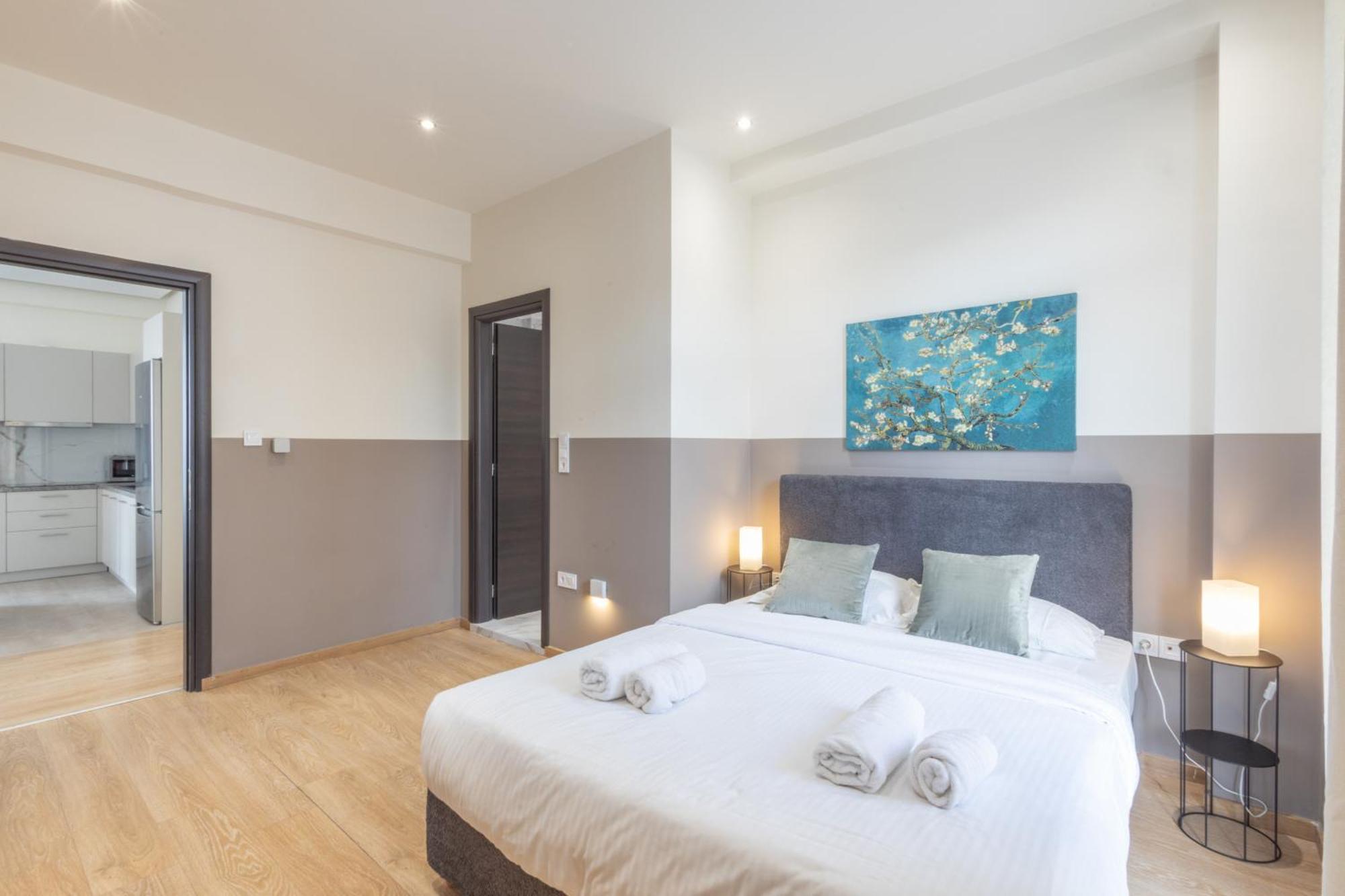 Luxurious 3-Bedroom Seaside Retreat Fully Renovated In 2025 Athens Ngoại thất bức ảnh