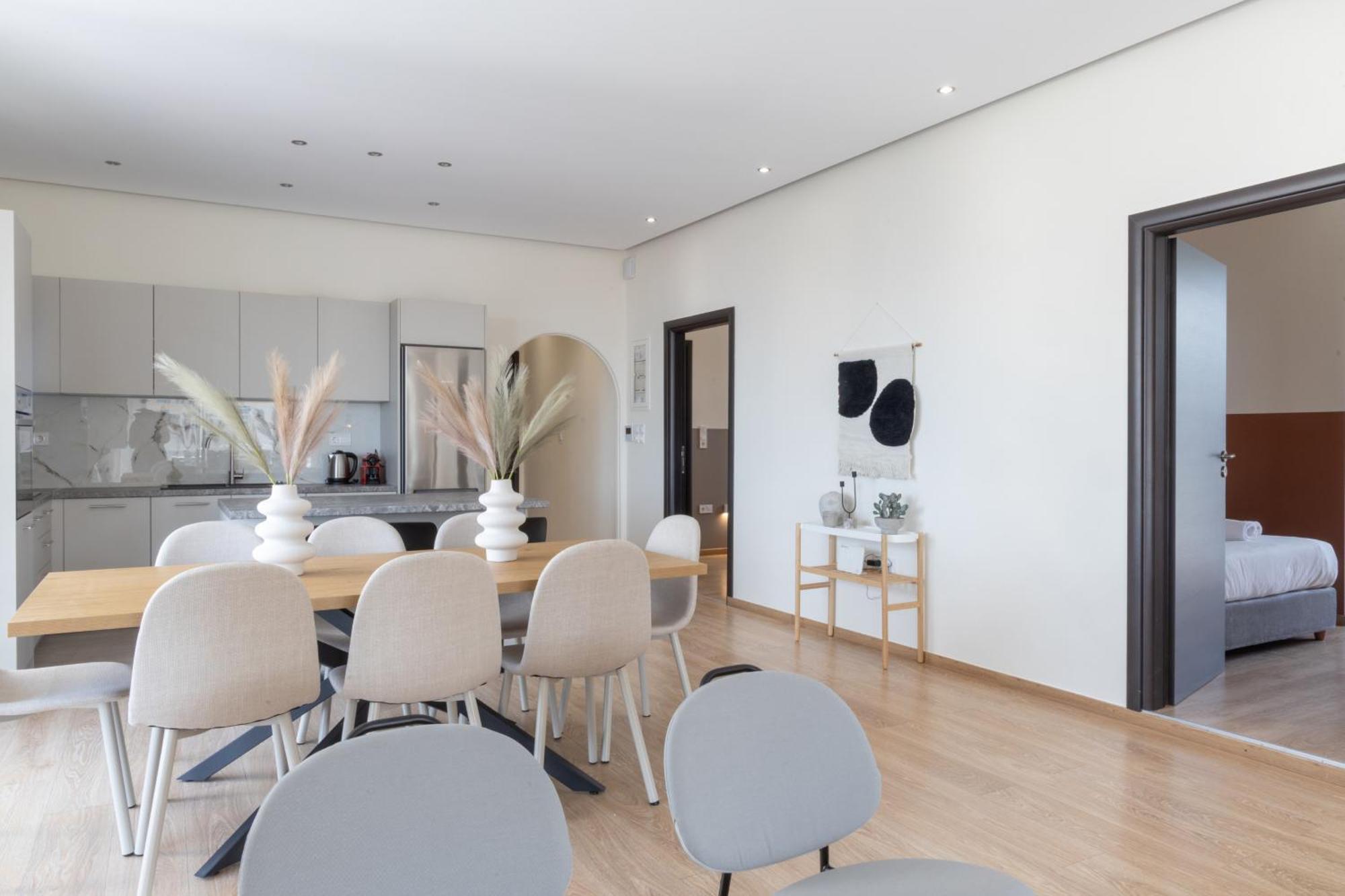 Luxurious 3-Bedroom Seaside Retreat Fully Renovated In 2025 Athens Ngoại thất bức ảnh